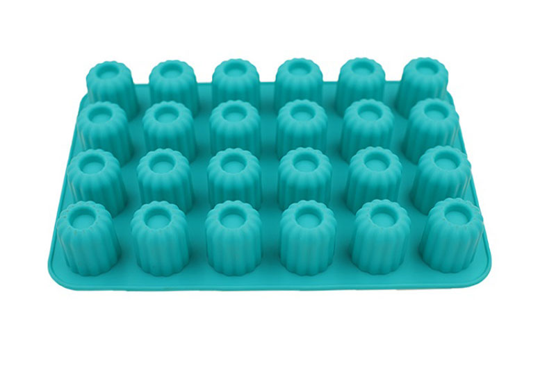 與（yǔ）沃爾（ěr）瑪合作的矽膠蛋糕（gāo）模具